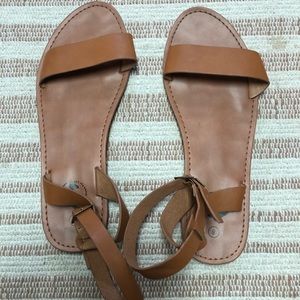 | Trary | sandals. Size 8.